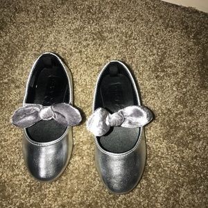 Brand new toddler size 7